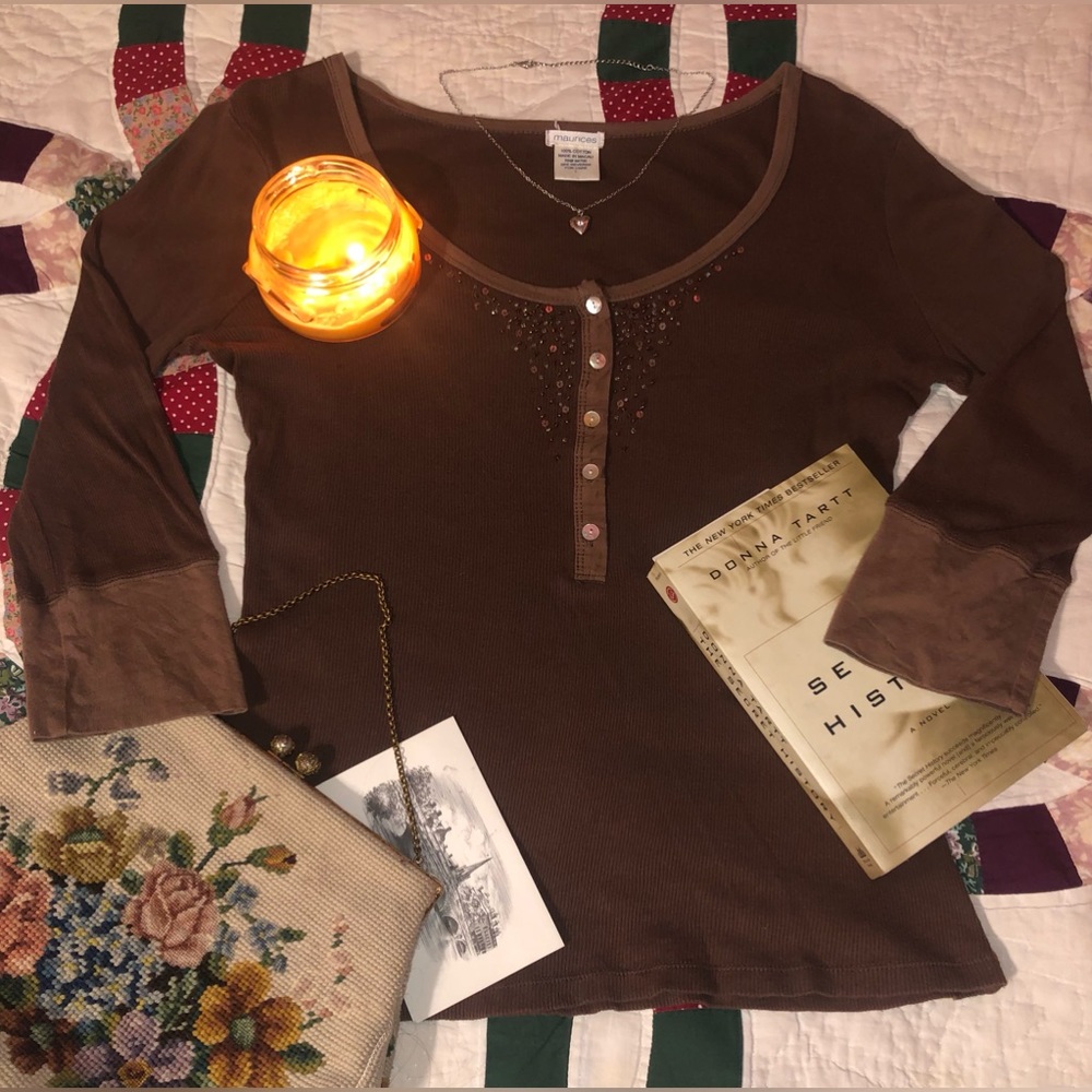 dainty brown maurices top